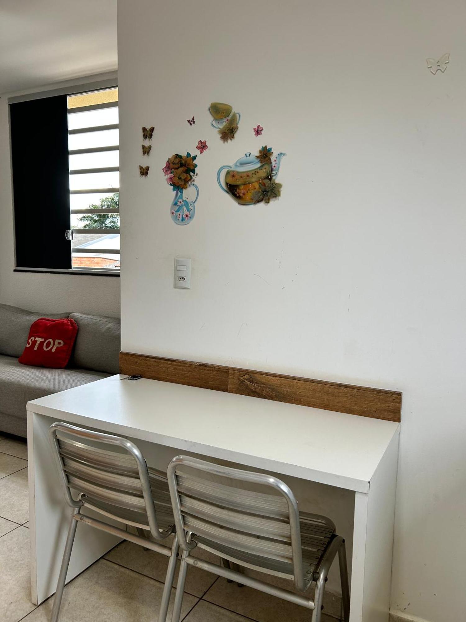 Apartment 4 Aps Baratos, Confortaveis, Completos E Com Garagem Insta Thiagojacomo Goiania